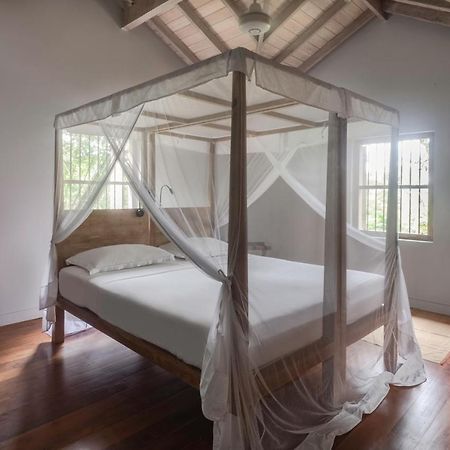 Siri Wedamadura Villa Weligama Buitenkant foto