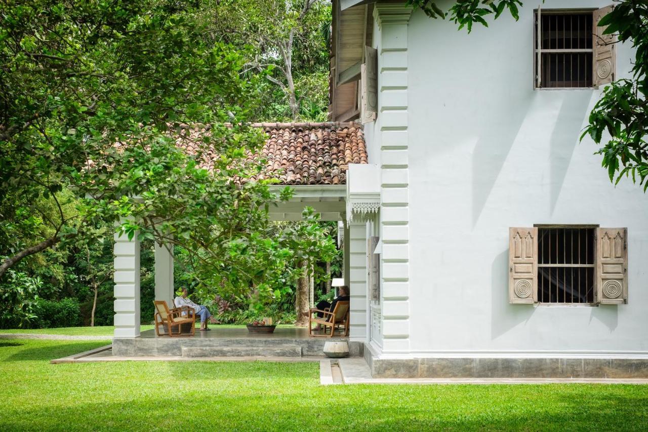 Siri Wedamadura Villa Mirissa Buitenkant foto